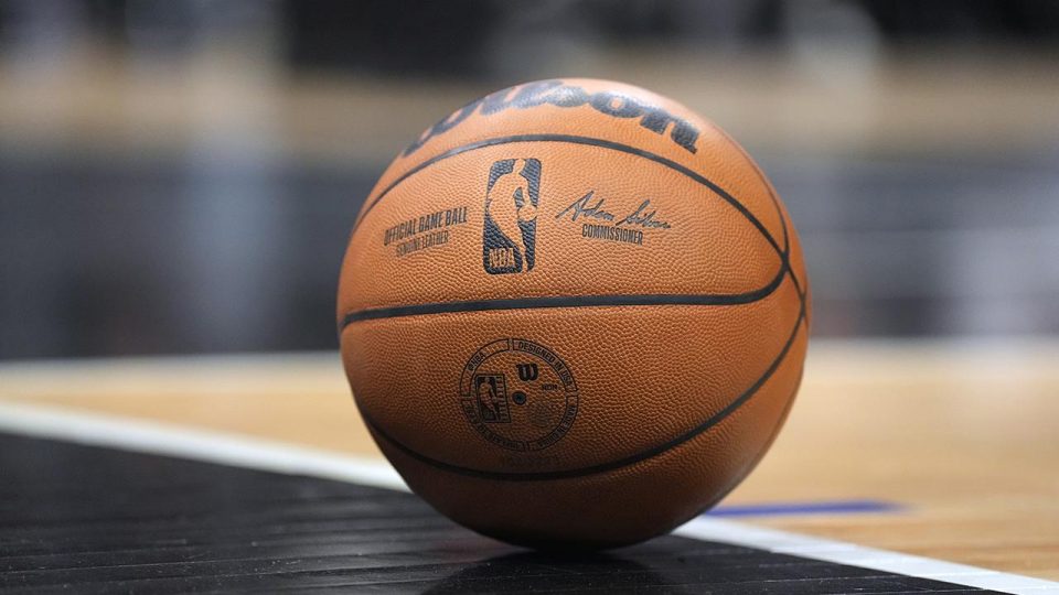NBA’de yıldız oyuncuların dinlendirilmesine kısıtlama getirildi